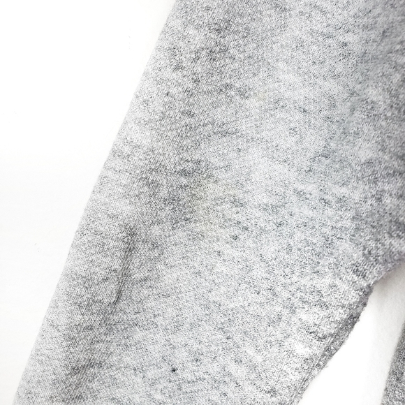 LOFT ANN TAYLOR Gray Jeweled Gray Scoop Neck Sweater Size: X-Small - Picture 5 of 7